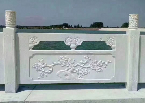 石栏杆